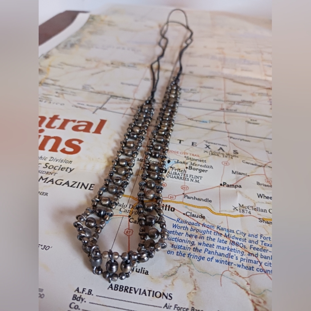 Beaded necklace